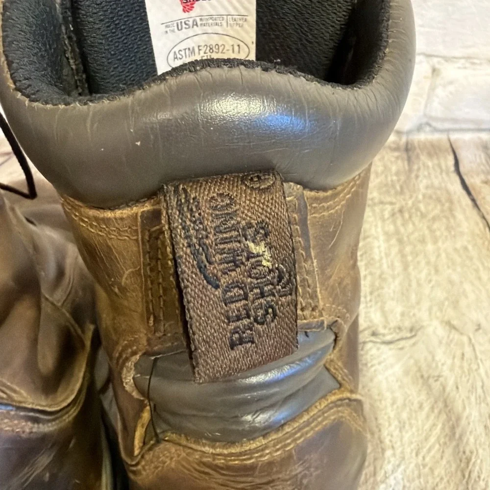 Red Wing Shoes Steel Toe Working Boots Men's Sz 10 EE 4200 Waterproof READ